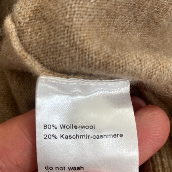 Akris Off the Shoulder Sweater - Picture 6 of 6